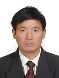 李旋-相片.jpg